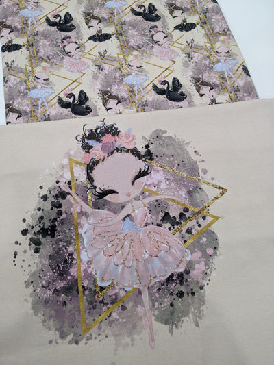 Panneau chandail ballerine rose avec tissu agencé fond beige tissu en stock Petites louves textiles